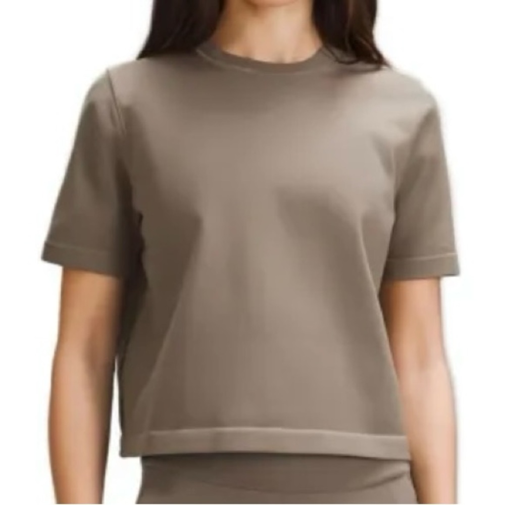 lululemon athletica Short Sleeve Tee - Taupe
